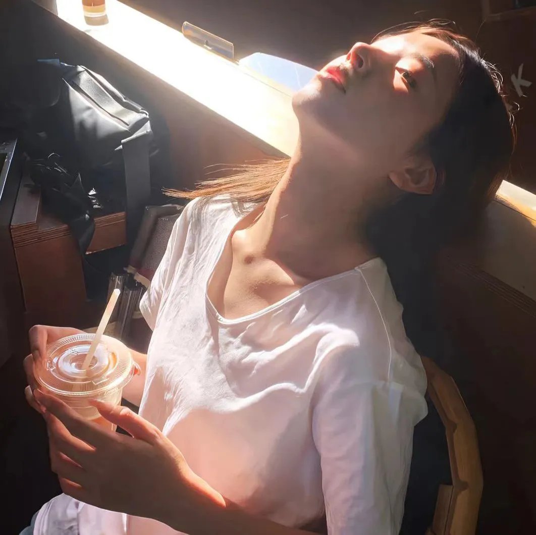 老婆重生爱上白月光后，我杀疯